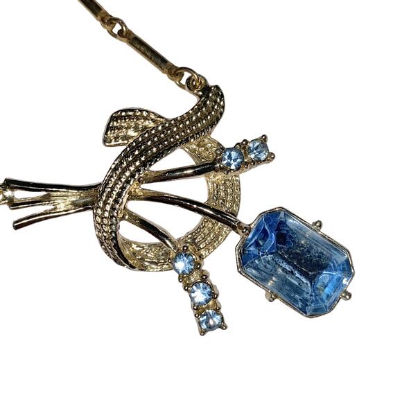 Vintage Silvertone Necklace Aqua Blue Center Stone, Rhinestones, 1950's 15" Long - Picture 2 of 5